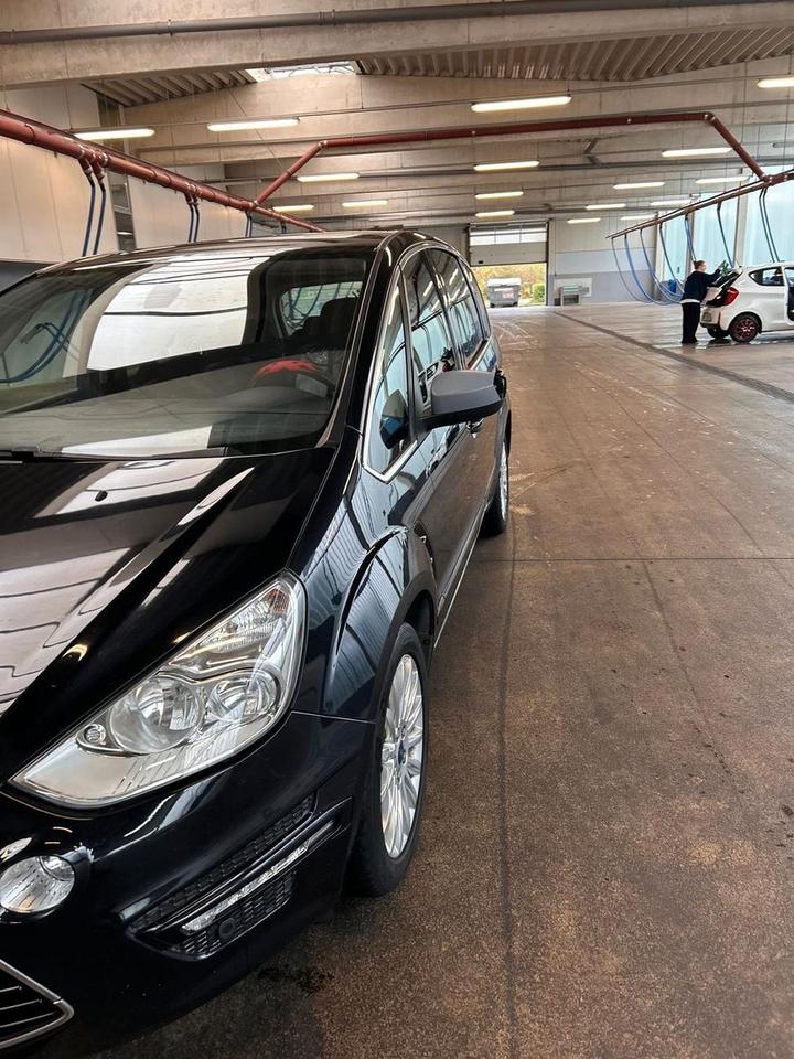 Ford S-Max 2011 — vehicle for AFU Ukraine