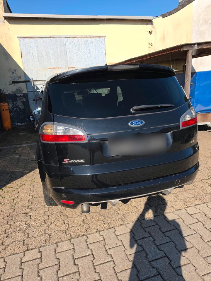 Ford S-Max 2009 — engine
