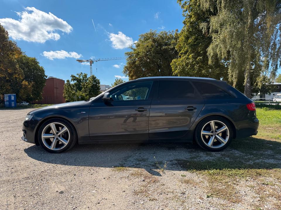 Audi A4 2008 — photo 12