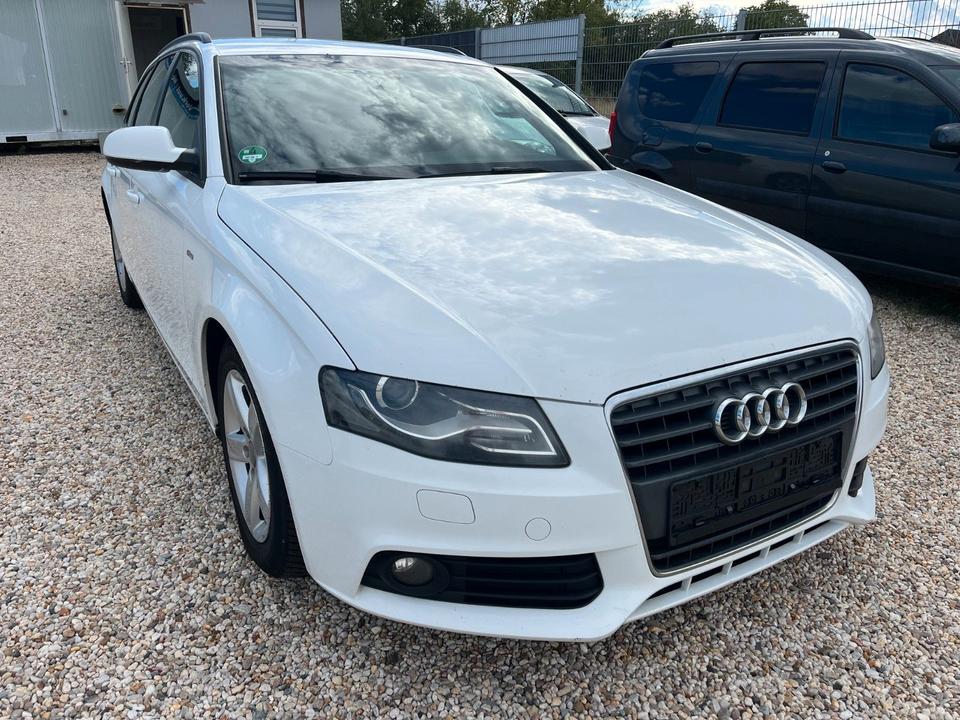 Audi A4 2011 — rear view