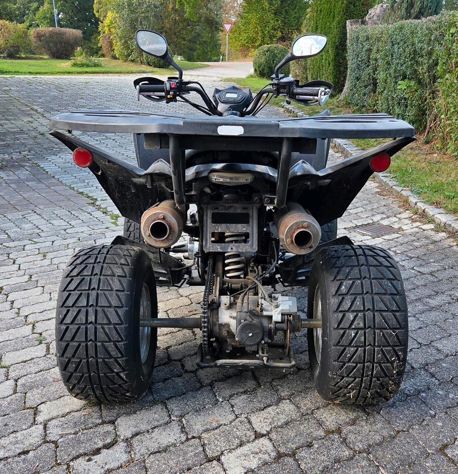 Weitere Motorräder CPI FA 250 Quad - EZ 09/ 2007 — rear view