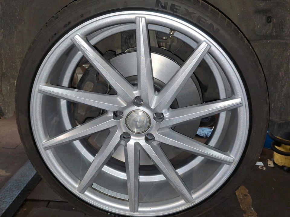 Audi S4 2009 — двигун