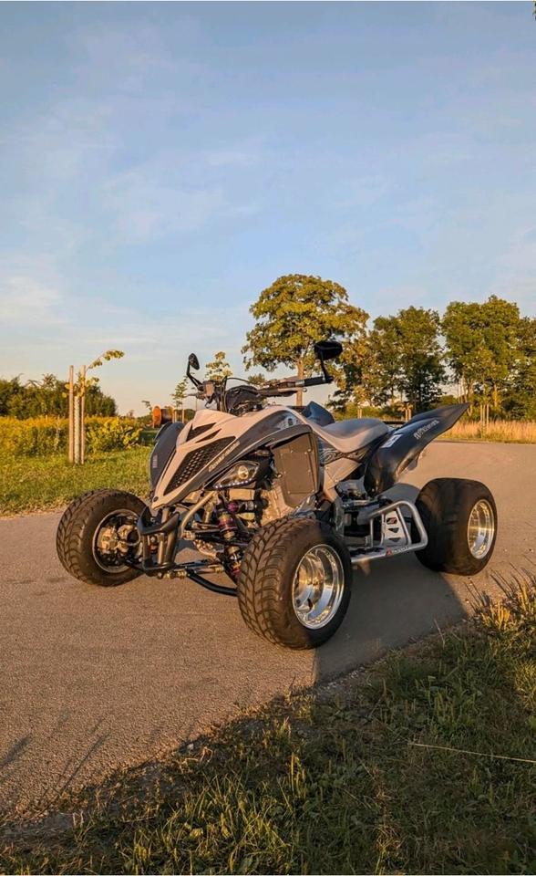 Yamaha Raptor 700 R SE LOFh 2014 — rear view