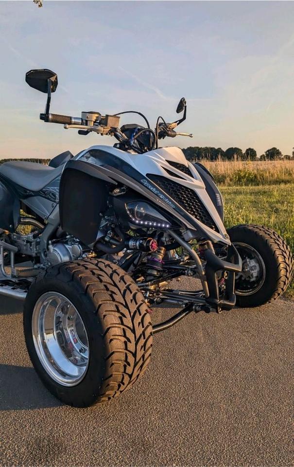 Yamaha Raptor 700 R SE LOFh 2014 — interior