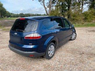 Ford S-Max 2008 — photo 16