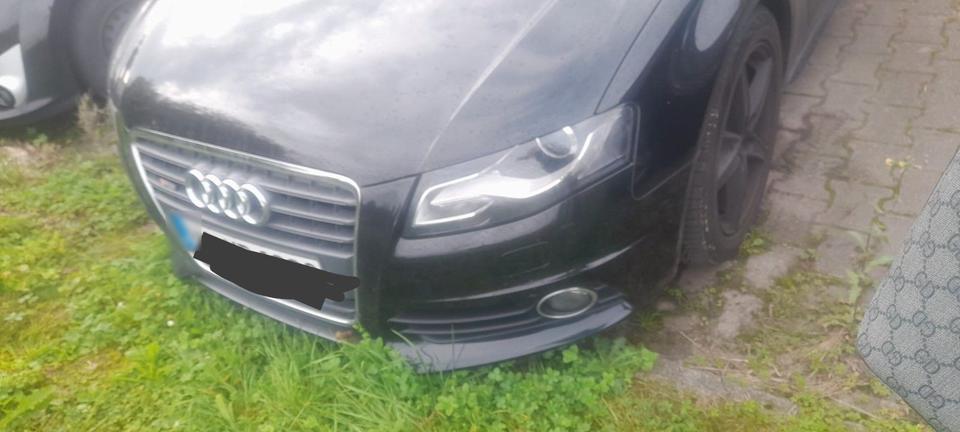 Audi A4 2011 — photo 5