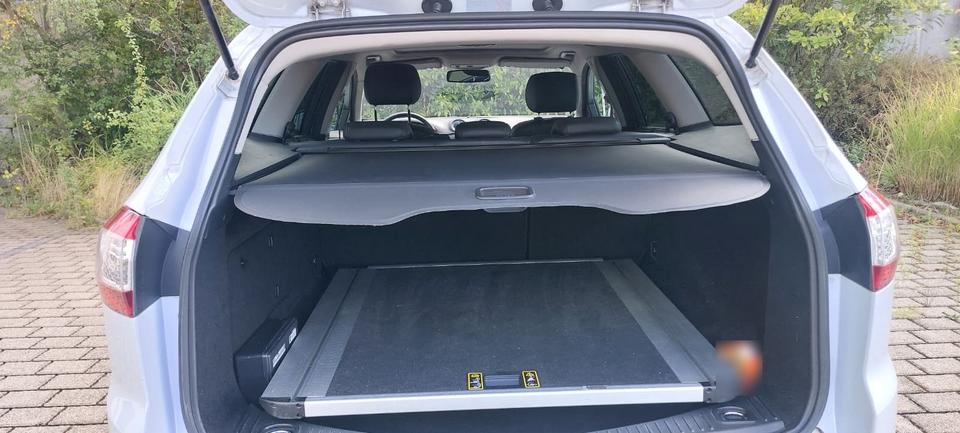 Ford Mondeo 2011 — photo 5
