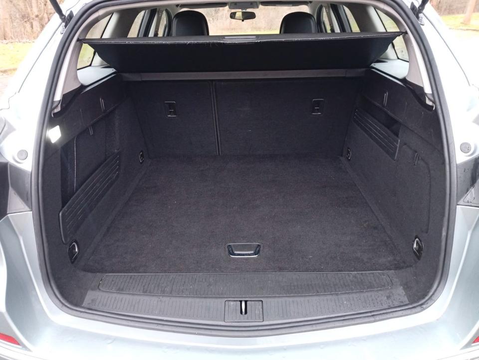 Opel Astra 2015 — photo 12
