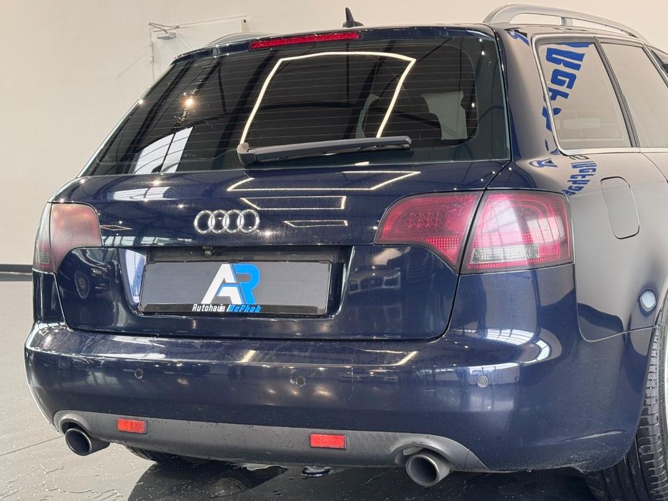 Audi A4 2005 — photo 14
