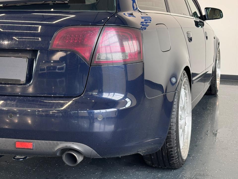 Audi A4 2005 — photo 19