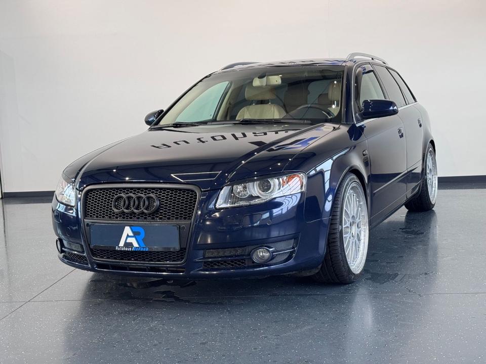 Audi A4 2005 — rear view