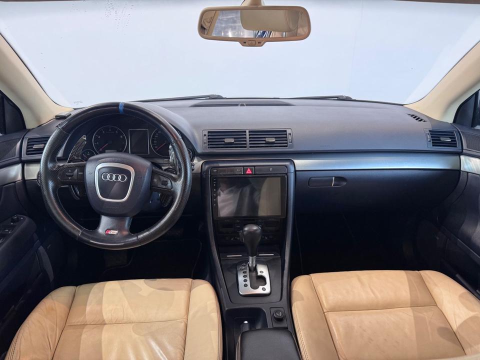 Audi A4 2005 — photo 20