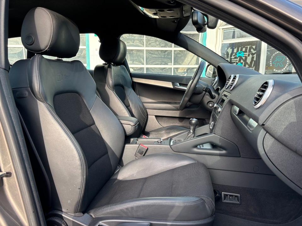Audi A3 2012 — photo 17