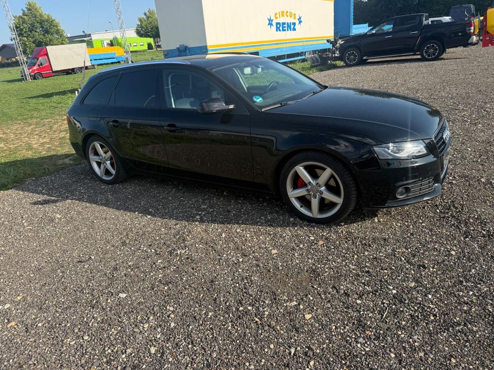 Audi A4 2011 — photo 7