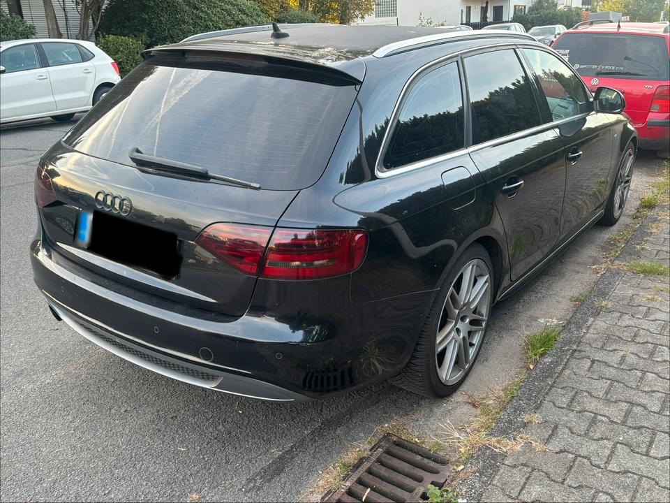 Audi A4 2008 — двигун