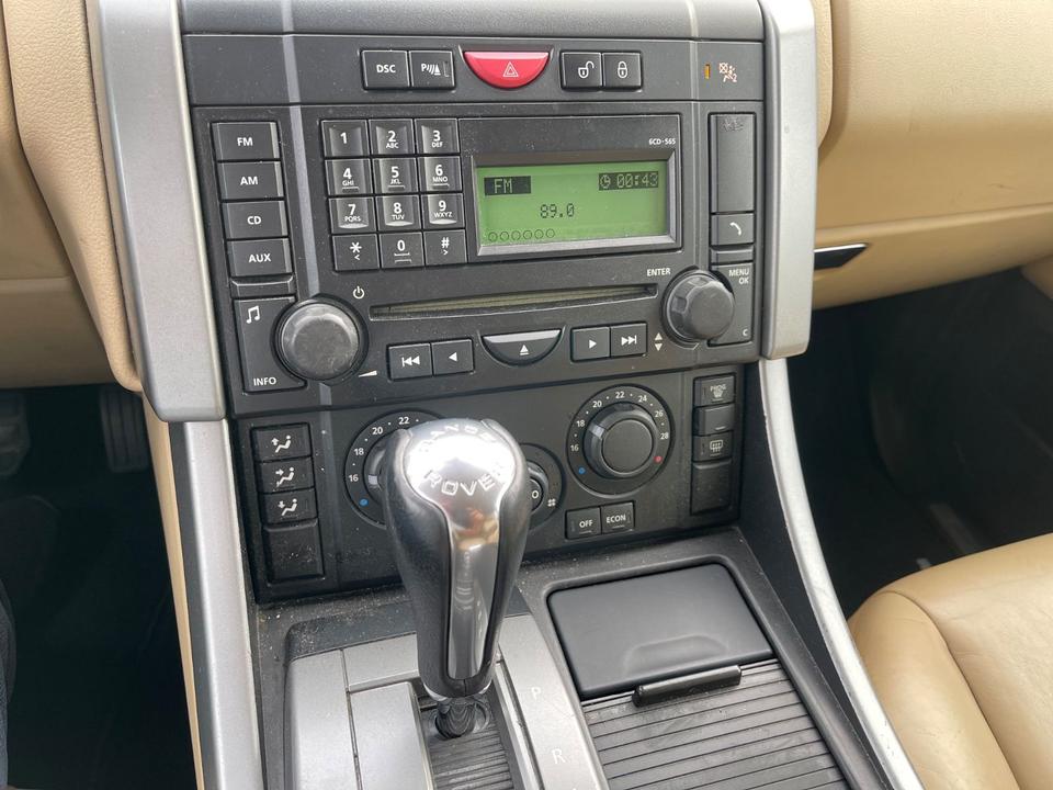 Land Rover Range Rover Sport 2008 — photo 17