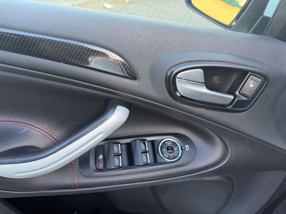 Ford S-Max 2011 — photo 12