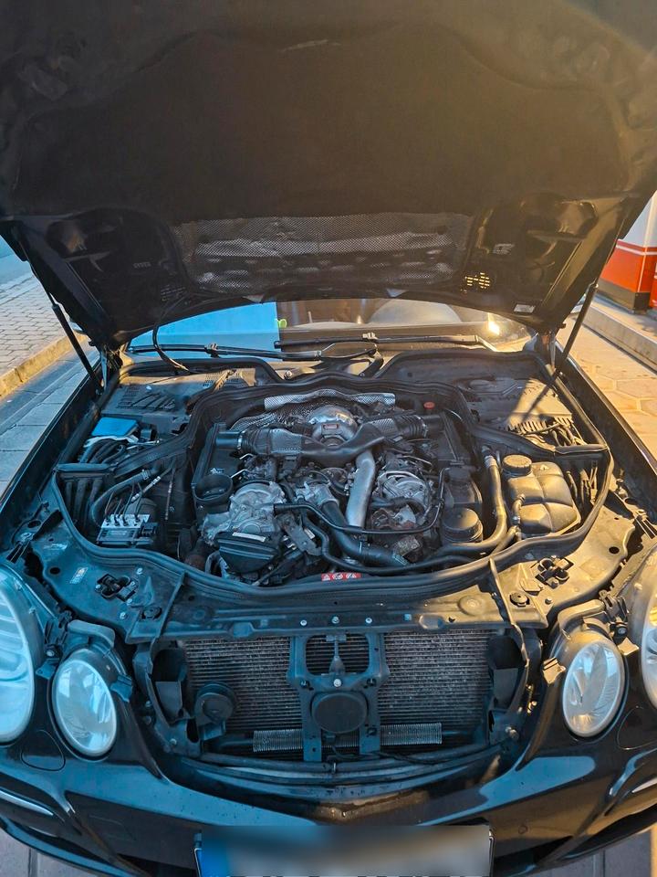 Mercedes Benz E 320 2007 — photo 10