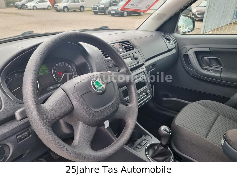 Skoda Roomster 2012 — фото 10