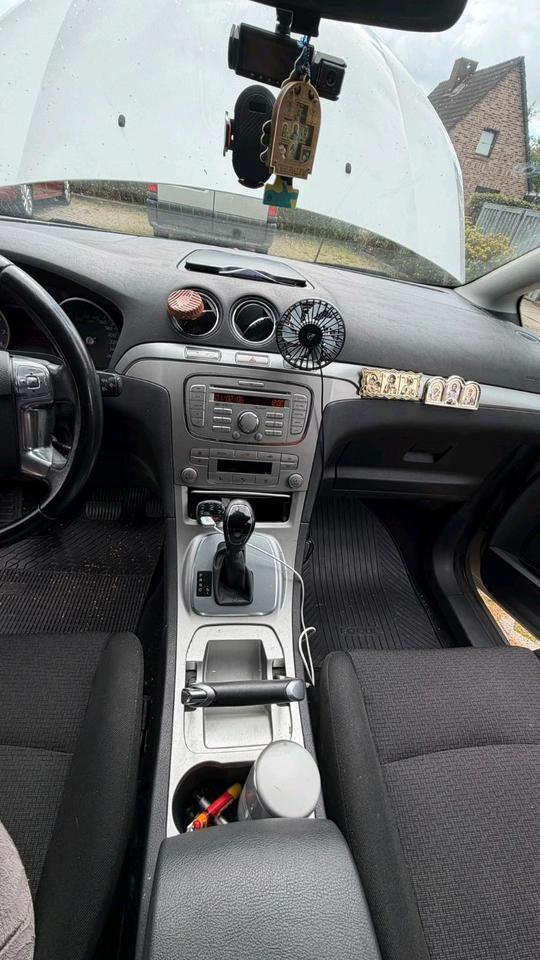 Ford C-Max 2008 — photo 5