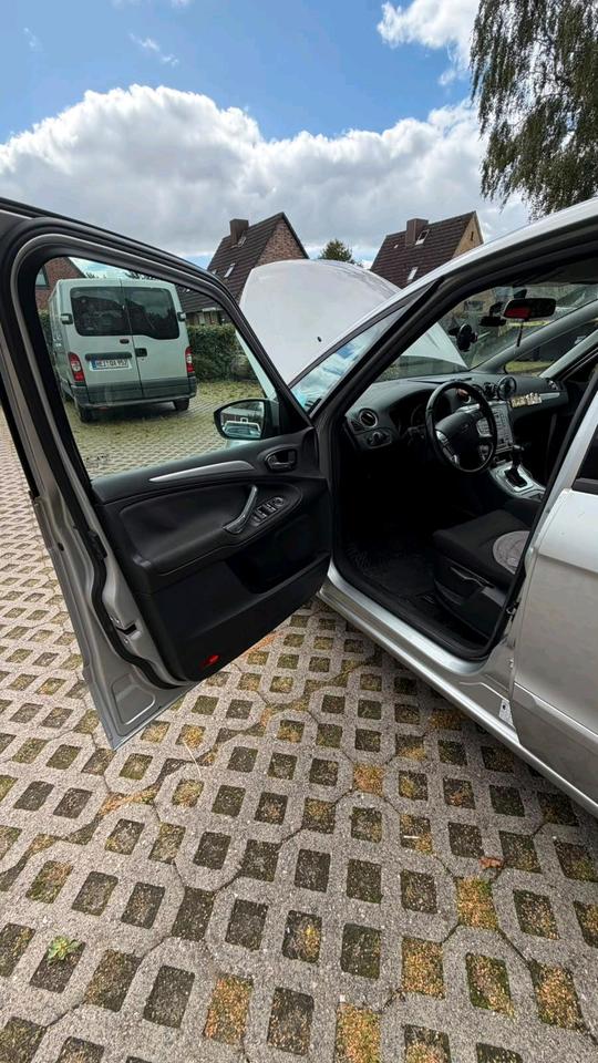 Ford C-Max 2008 — photo 6