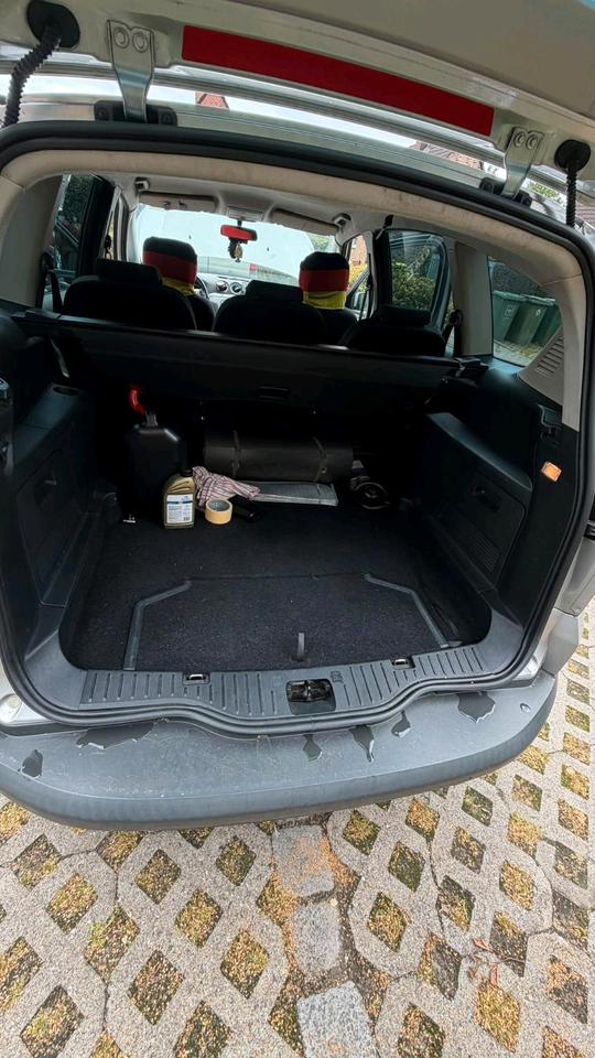 Ford C-Max 2008 — photo 7