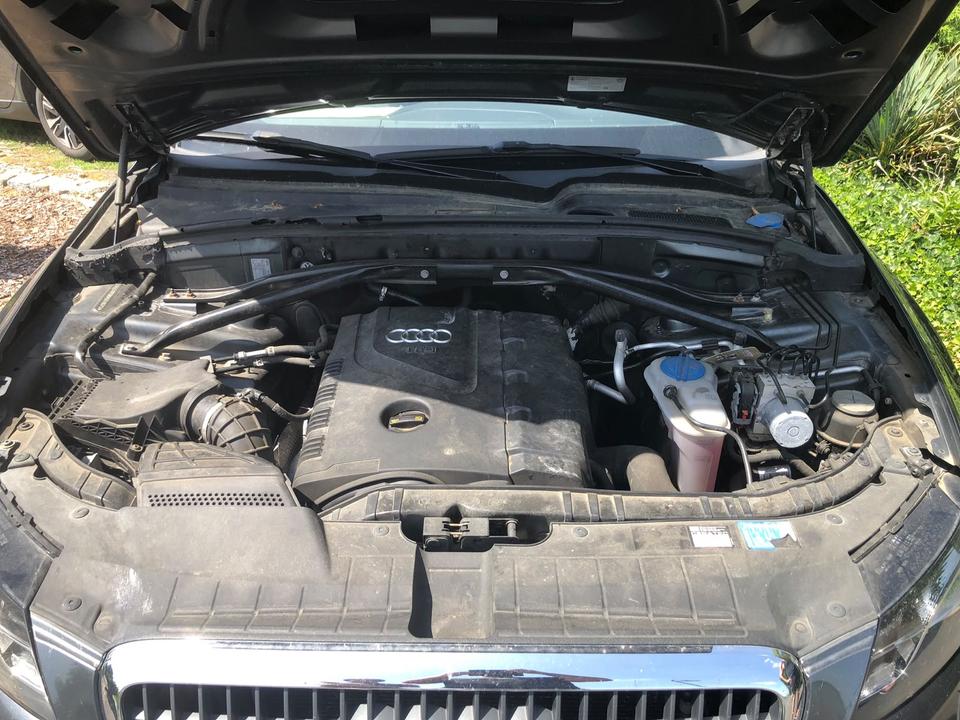 Audi Q5 2009 — photo 12