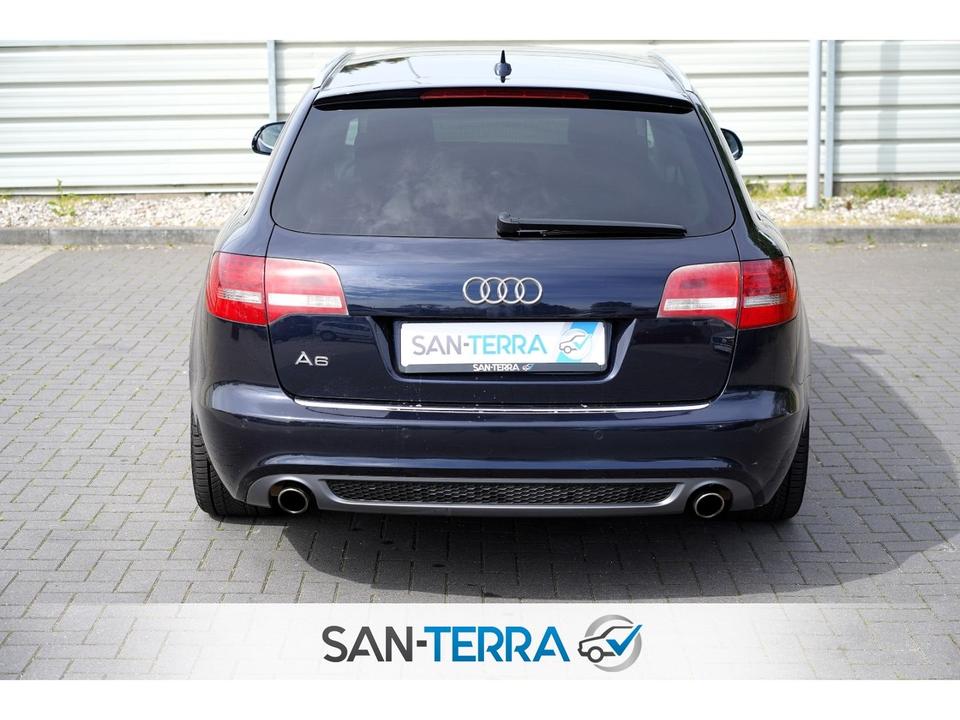Audi A6 2010 — photo 13