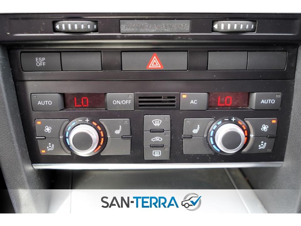 Audi A6 2010 — photo 24