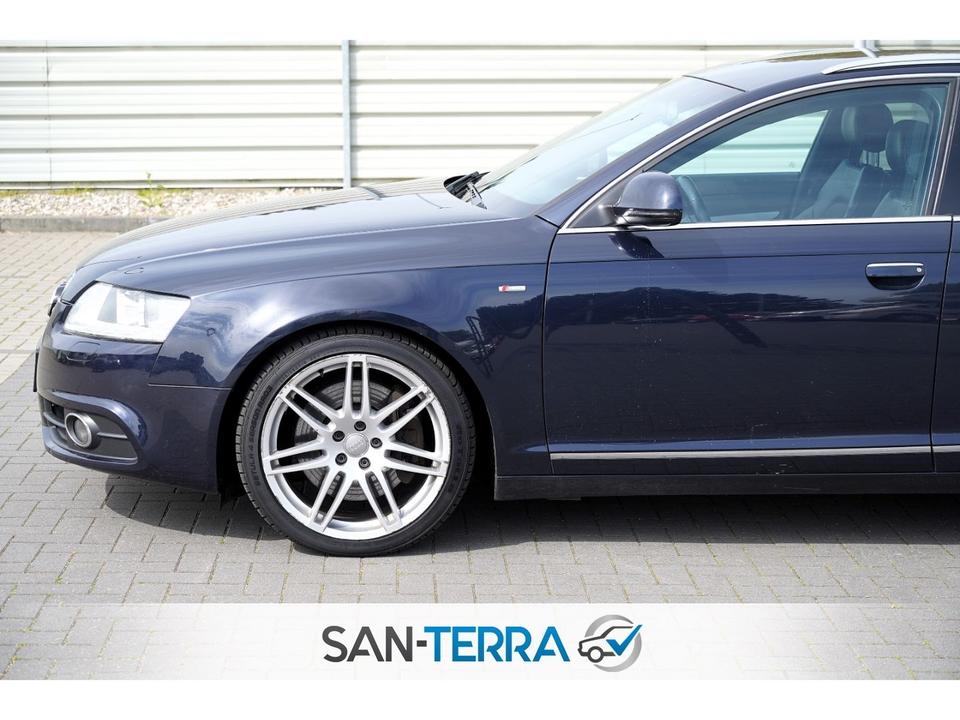 Audi A6 2010 — photo 8