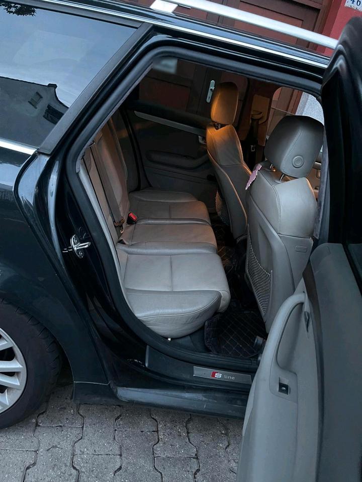 Audi A4 2004 — двигун