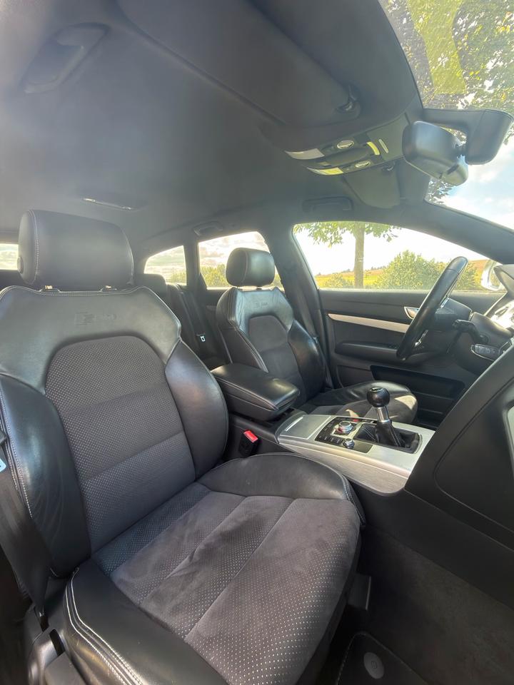 Audi A6 2011 — photo 12