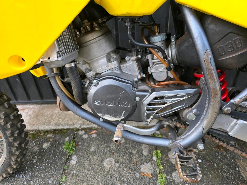 Suzuki RM 85 Motocross, 29PS, Bj 2010 — engine 85 ccm