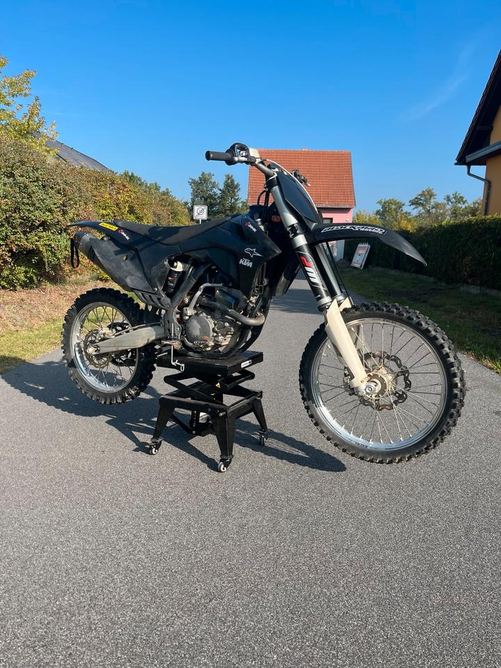 KTM SX-F 250 Motor Revidiert 96BH Motocross Cross Vollcross 2011 — авто для ЗСУ з Європи