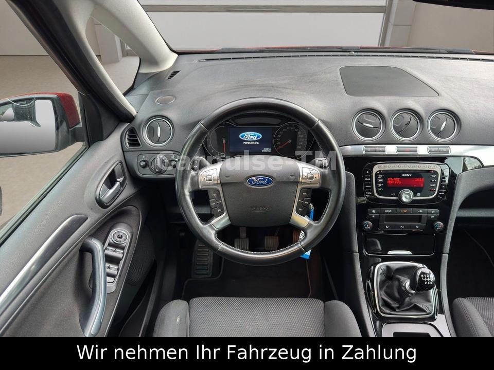 Ford S-Max 2013 — фото 14