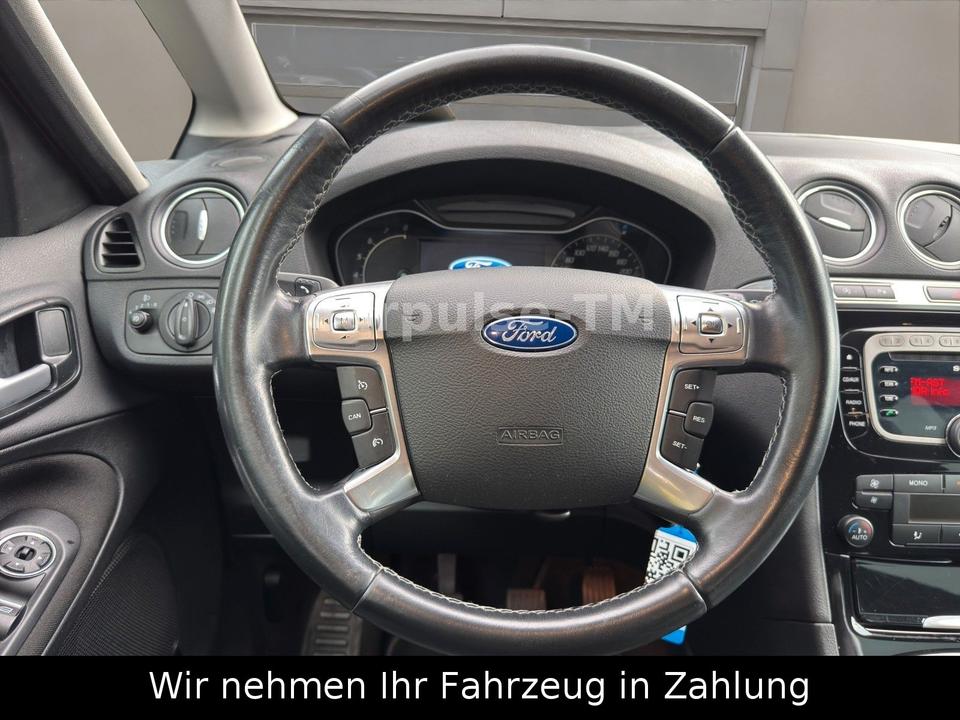 Ford S-Max 2013 — фото 15