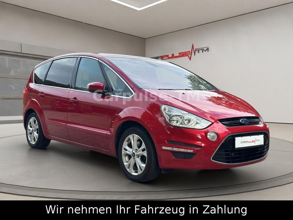 Ford S-Max 2013 — салон