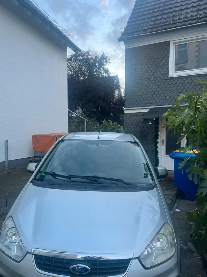 Ford C-Max 2010 — салон