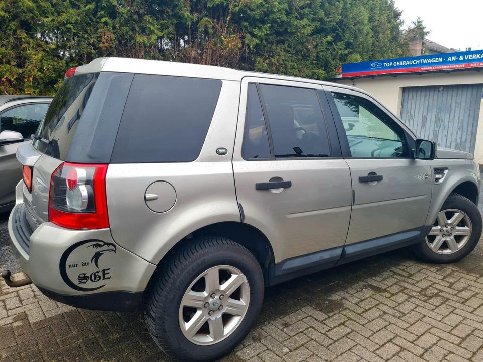 Land Rover Freelander 2009 — photo 15