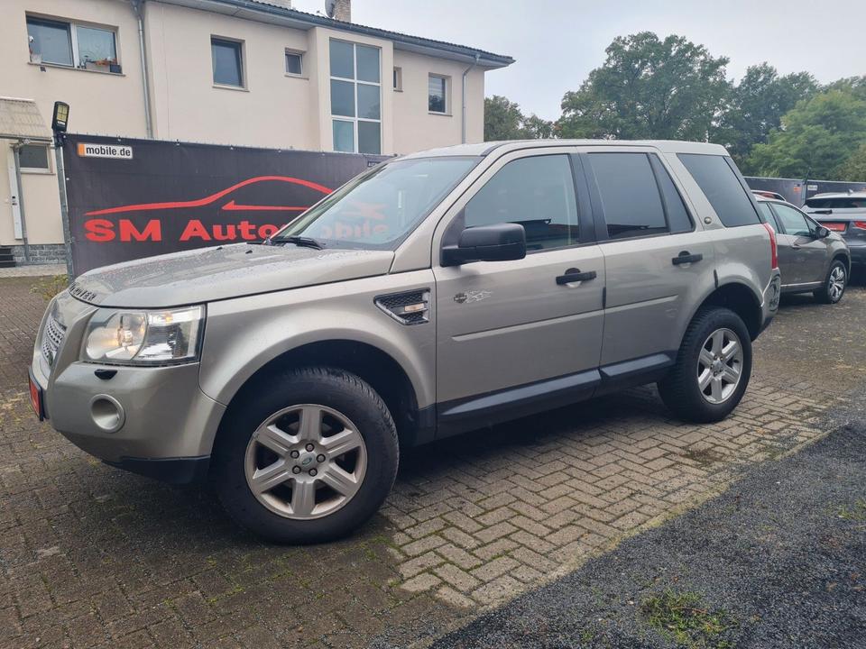 Land Rover Freelander 2009 — photo 16