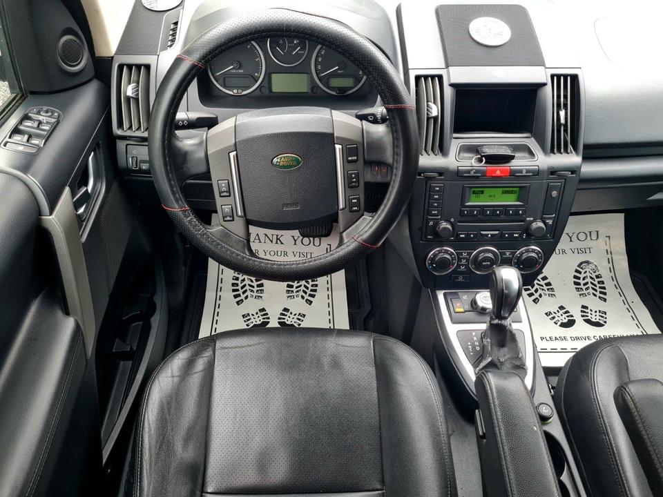 Land Rover Freelander 2009 — photo 32