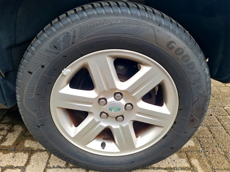 Land Rover Freelander 2009 — photo 35