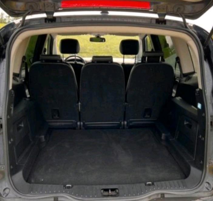 Ford S-Max 2009 — photo 10
