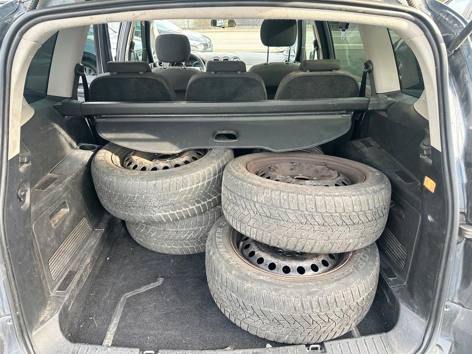 Ford S-Max 2008 — photo 10