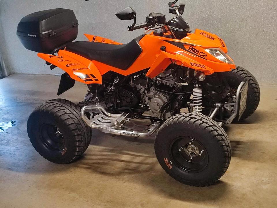  Gelöscht • QUAD MIT TÜV ZU VERKAUFEN 2011 — interior