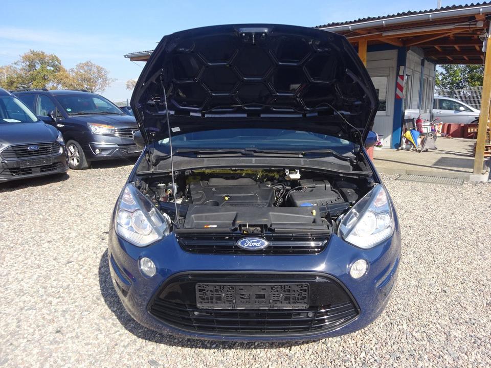 Ford S-Max 2014 — photo 13