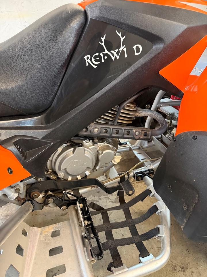Weitere Motorräder Adly 300xs Quad TÜV neu 2011 — photo 10