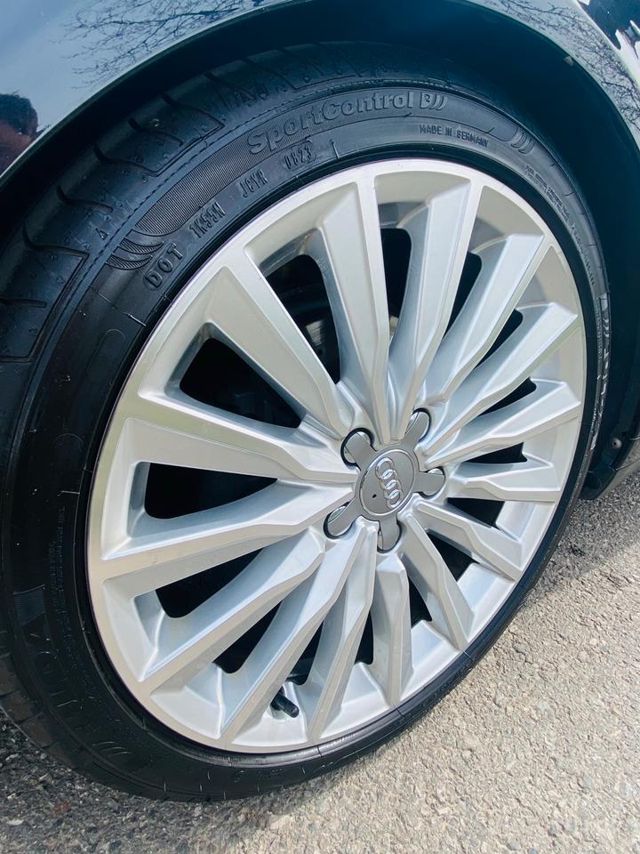 Audi A3 2011 — photo 7
