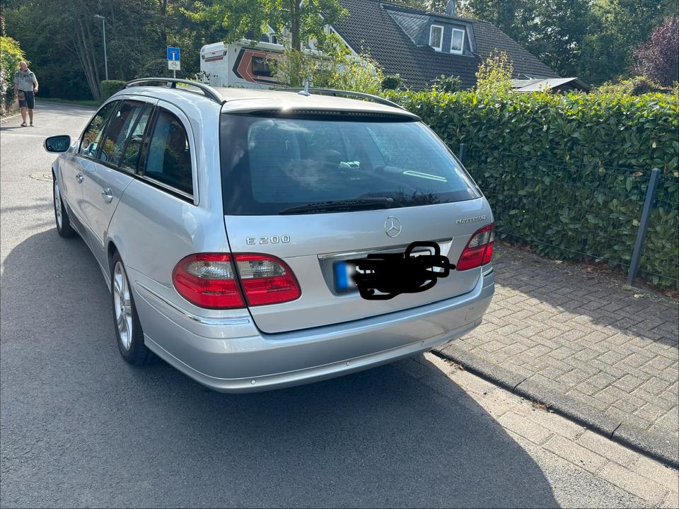 Mercedes Benz E 200 2009 — photo 6