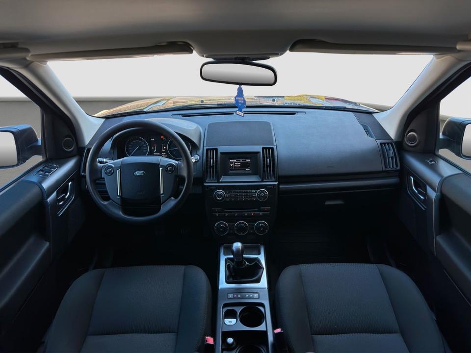 Land Rover Freelander 2013 — photo 13